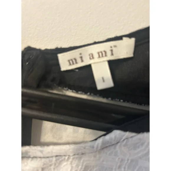 Women's Mi Ami Dress Size 1 small Black and White Striped - Picture 3 of 7